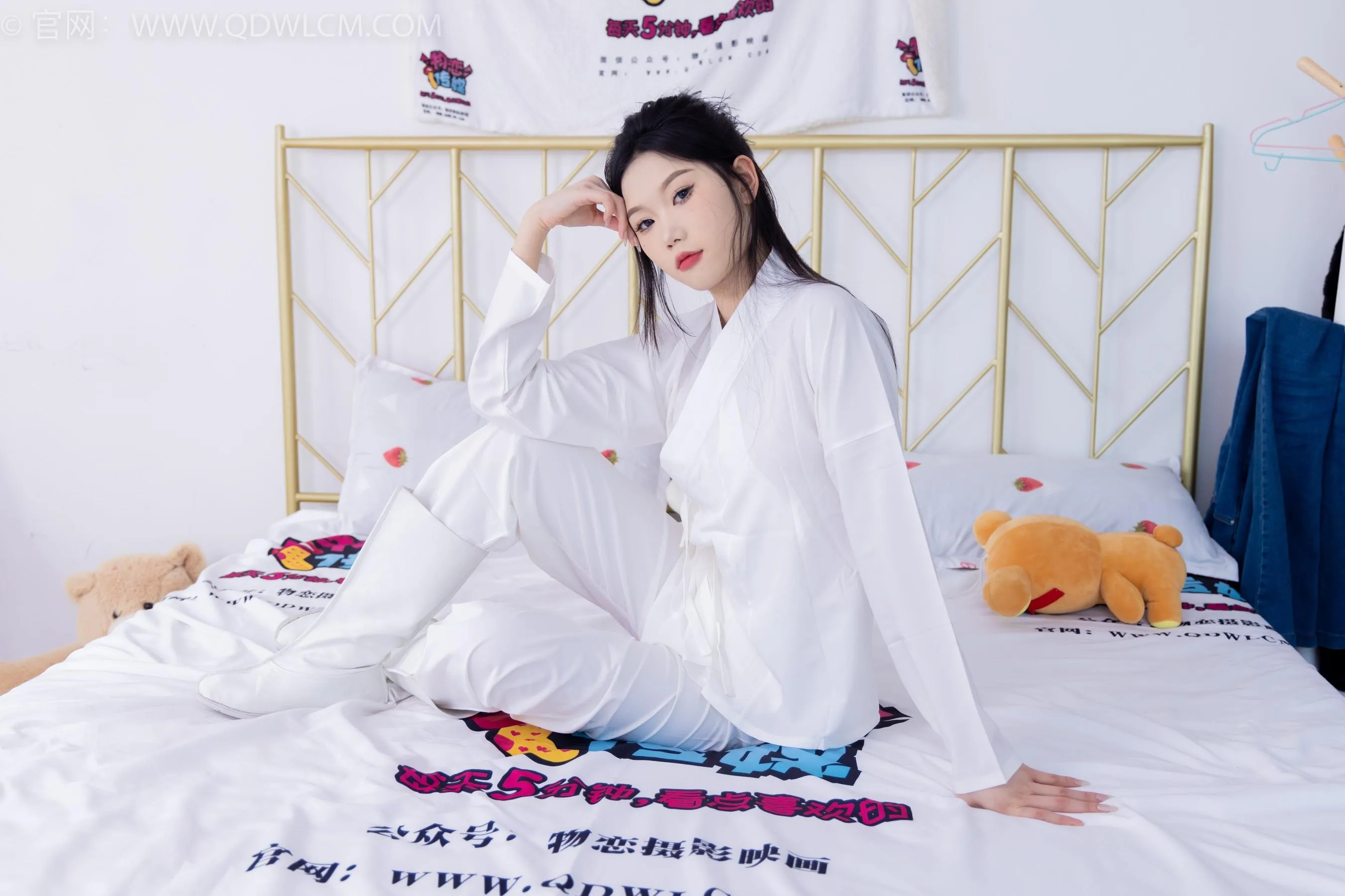 物恋传媒 NO.1586 小竹-纯白小仙女 [187P]插图1